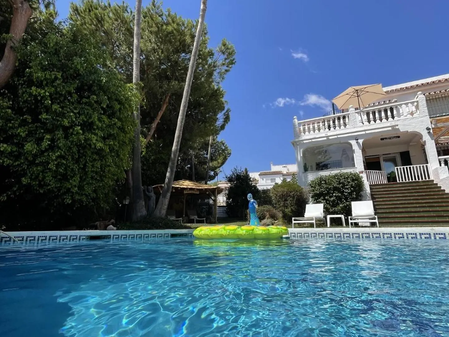 Bed and Breakfast Casa Flora - Mijas Costa - Andalusie Frühstückspension